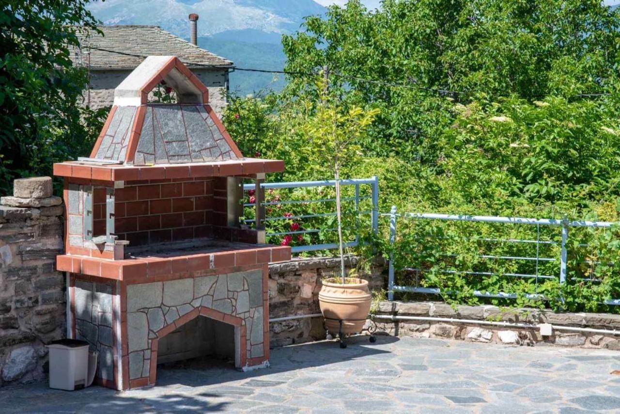 Minodora'S Guesthouse Dikorfo Eksteriør billede
